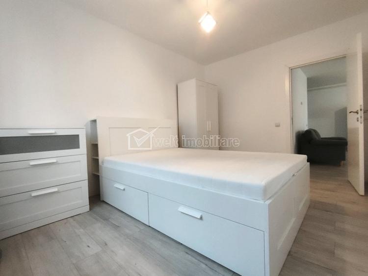 Apartament cu 3 camere decomandat în Chinteni