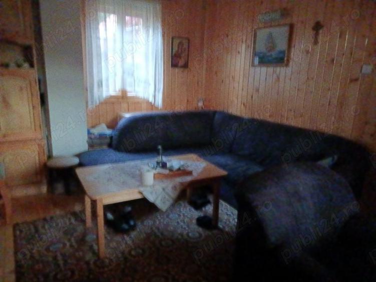 Casă cu 6 camere în Șugag