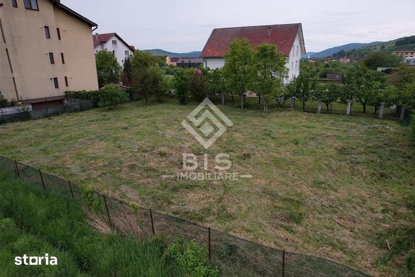 Teren de 863 mp, în Viișoara