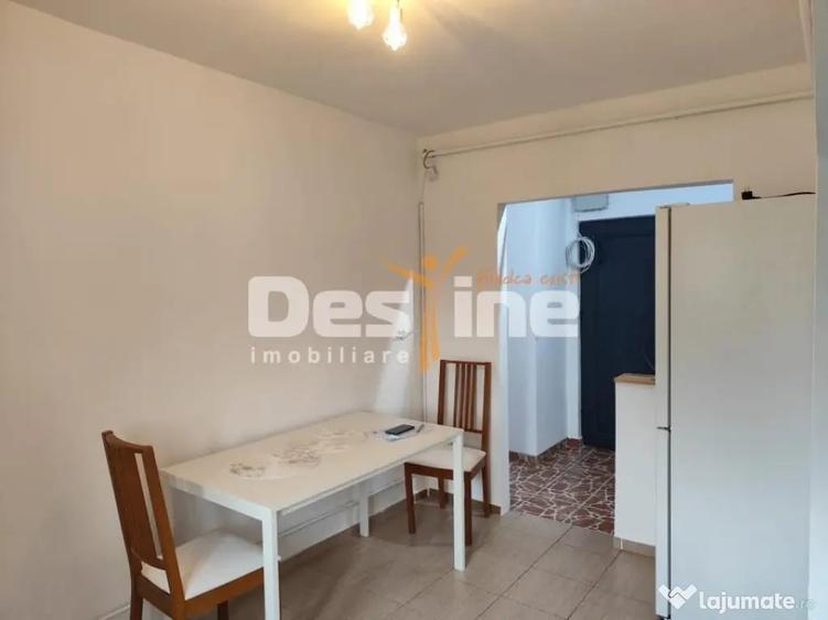 Apartament cu 2 camere decomandat în Poiana