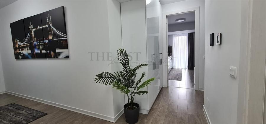 Apartament cu 3 camere decomandat, mobilat în Aviației