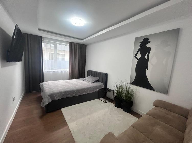 Duplex cu 4 camere cu Canalizare în Florești