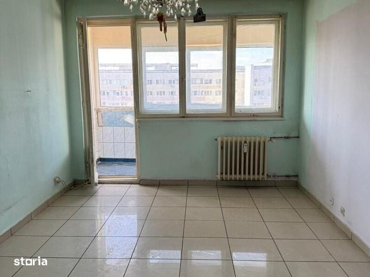 Apartament cu 3 camere decomandat în Liviu Rebreanu