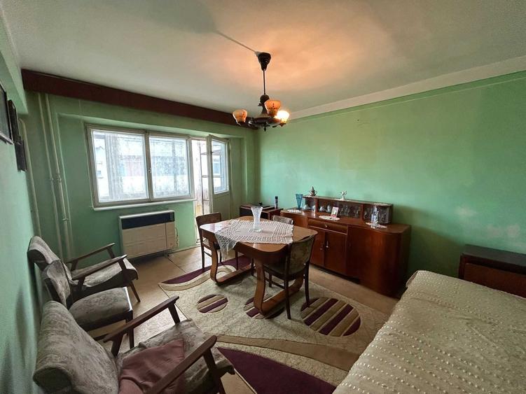 Apartament cu 2 camere decomandat în Plantelor