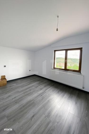 Casă cu 3 camere în Juc-Herghelie