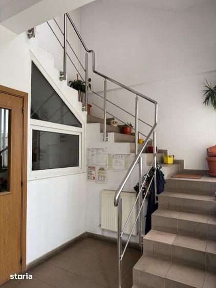 Spațiu comercial, de 840 mp, în Brestei