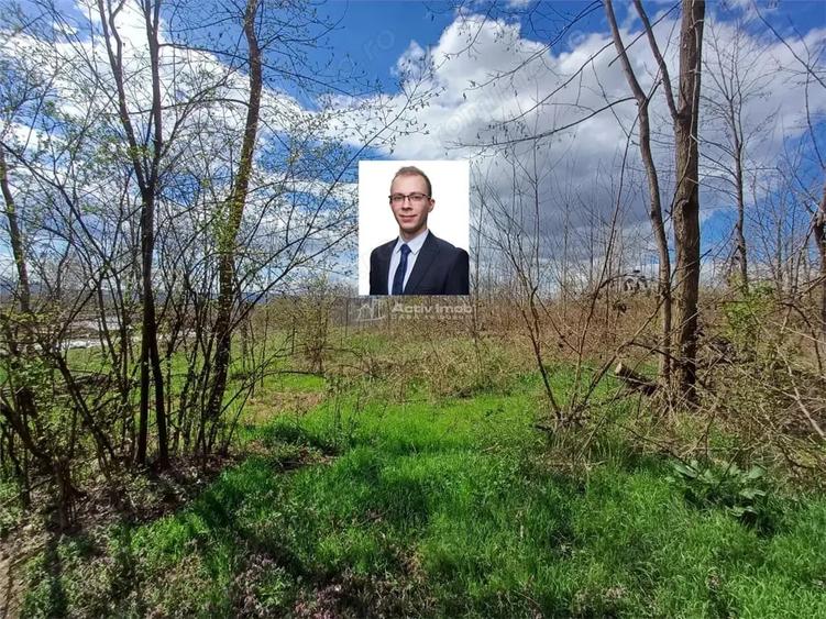 Teren de 5265 mp, în Central