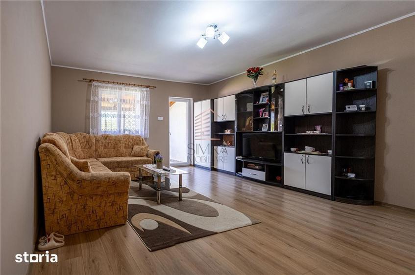 Casă cu 3 camere cu Teren 455 Mp în Central