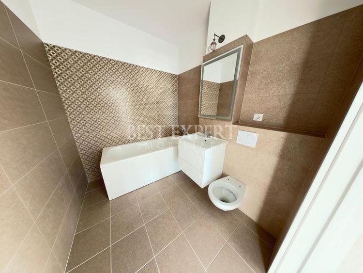Apartament cu 3 camere semidecomandat în Theodor Pallady
