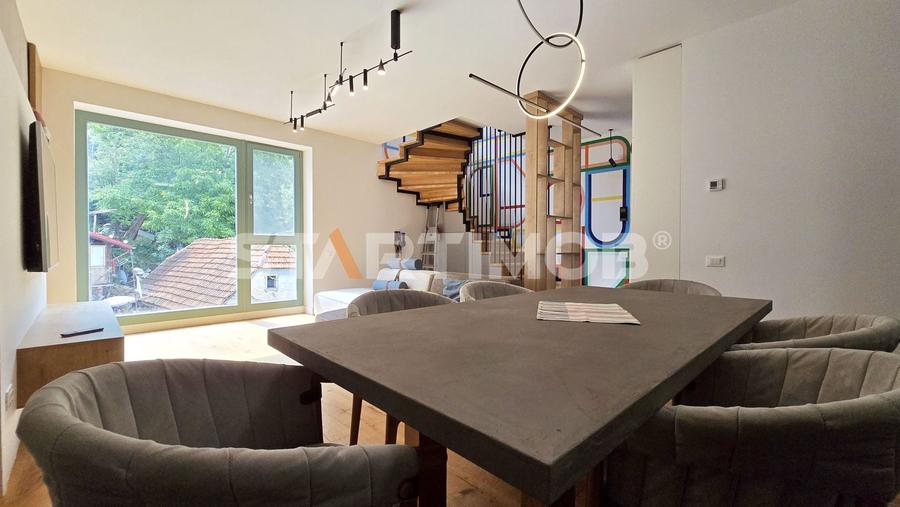 Apartament cu 3 camere decomandat, mobilat în Ultracentral