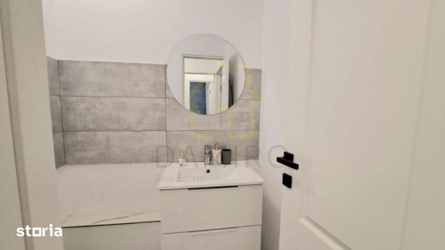 Apartament cu 3 camere decomandat, mobilat în Vitan