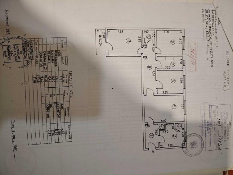 Apartament cu 4 camere semidecomandat în Hipodrom