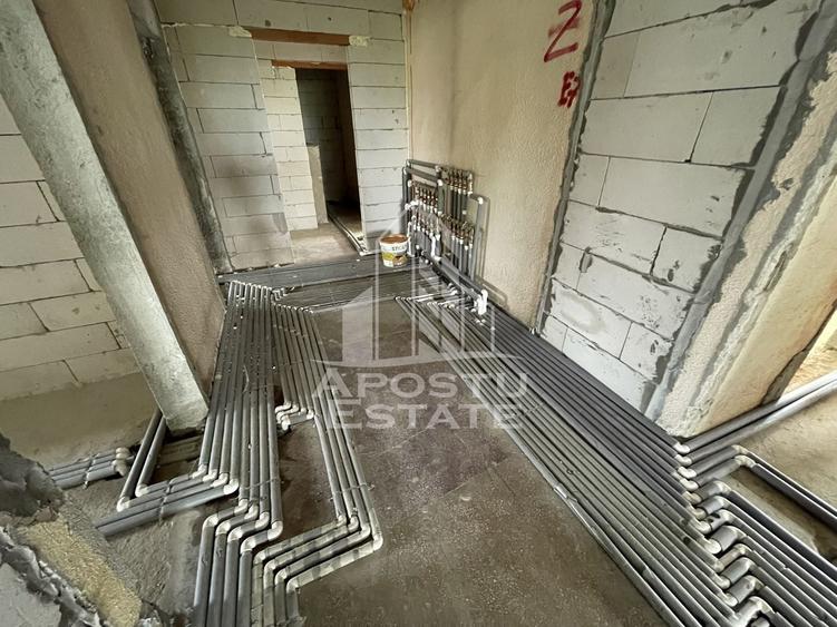 Spațiu comercial, de 920 mp, în Șagului