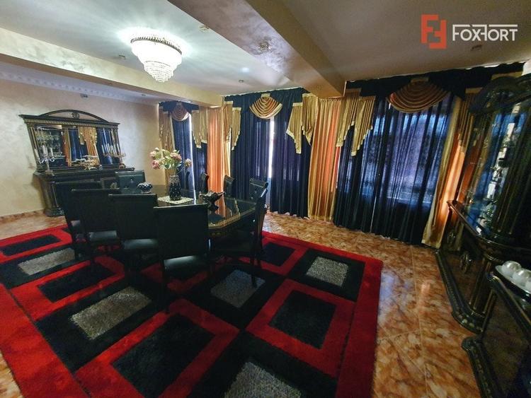 Casă individuală cu 5 camere cu Garaj în Denta