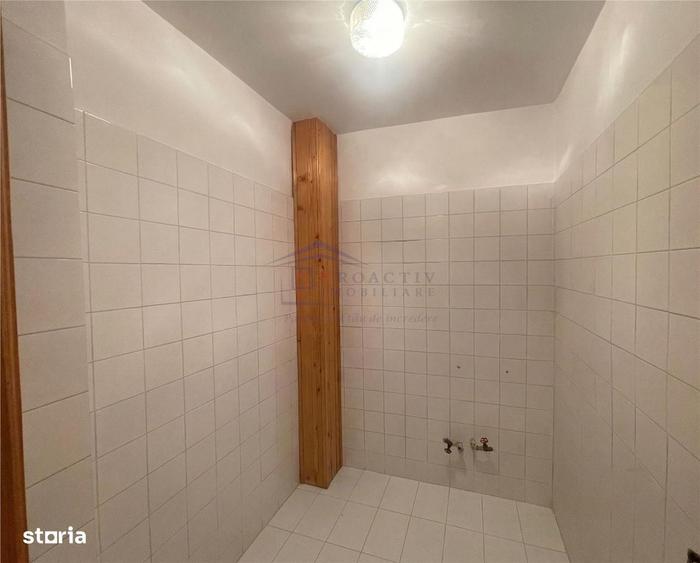 Apartament cu 3 camere decomandat în Paltin