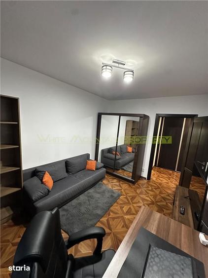 Apartament cu 3 camere, mobilat în Drumul Taberei