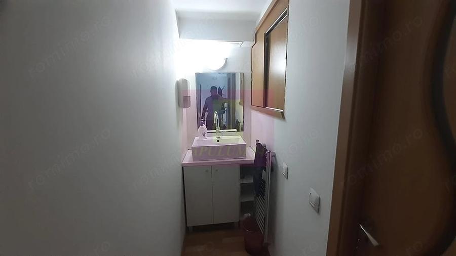 Spațiu comercial, de 72 mp, în Colentina