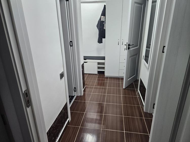 Apartament cu 2 camere decomandat în Dobroești