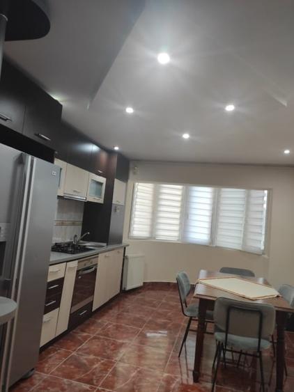 Apartament cu 2 camere decomandat, mobilat în Vasile Alecsandri