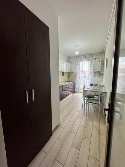 Apartament cu 2 camere decomandat, mobilat în Hotvon