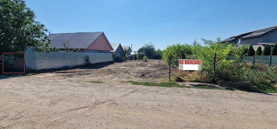 Teren de 702 mp, în Vânători