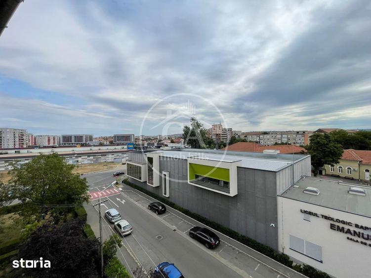 Apartament cu 3 camere decomandat în Calea Aradului