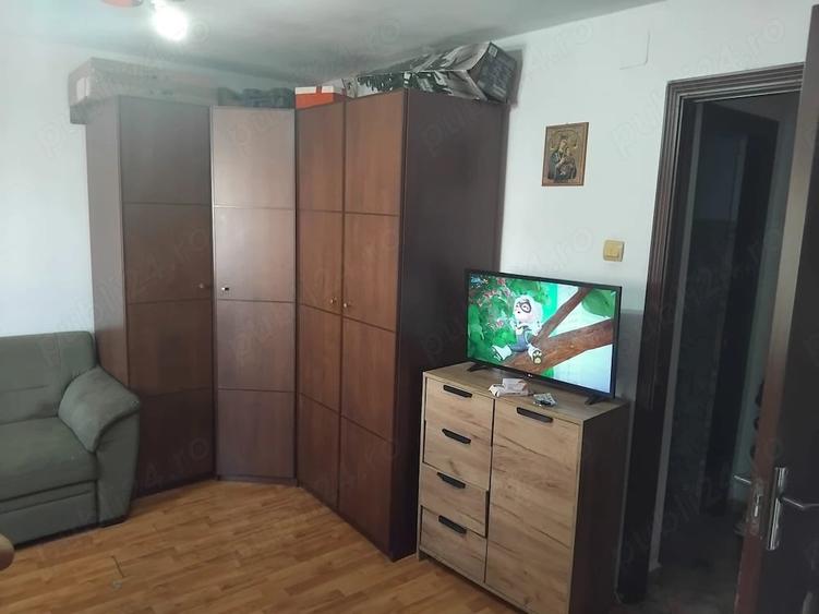 Garsonieră semidecomandată în Micro 3