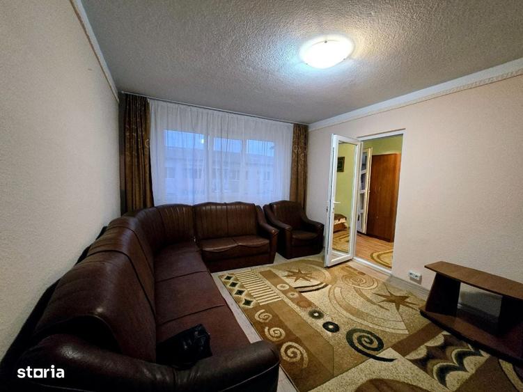 Inchiriere Apartament 3 camere Micro 6 | Zona Libraria Maya - 1
