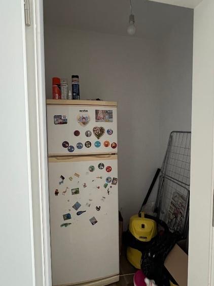 Apartament cu 2 camere decomandat, mobilat în Tractorul
