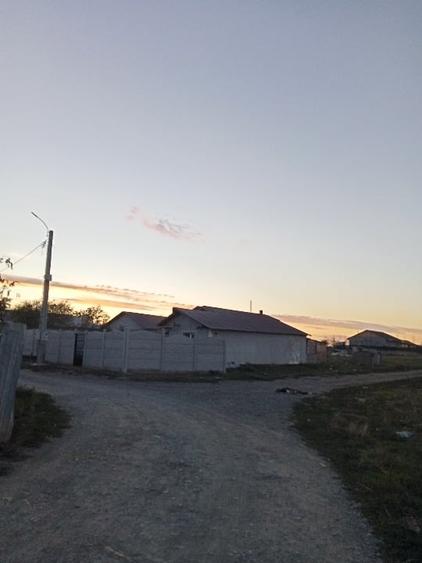 Teren Construcții intravilan de 378 mp, în Frumușani