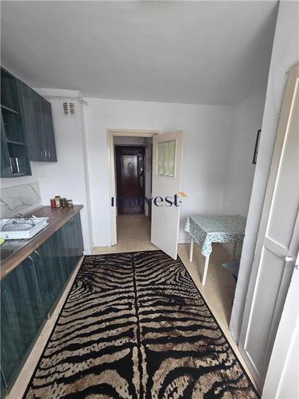Apartament cu 2 camere decomandat în Micro 17