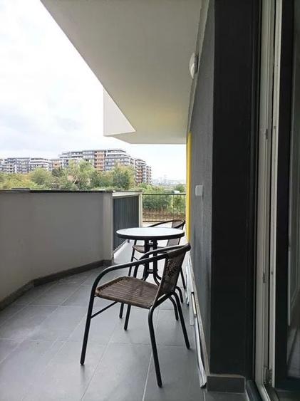 Apartament cu 2 camere decomandat, mobilat în Sopor