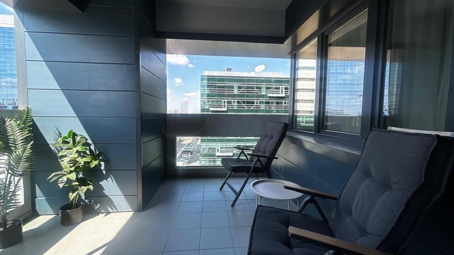 Apartament cu 3 camere semidecomandat în Aviației
