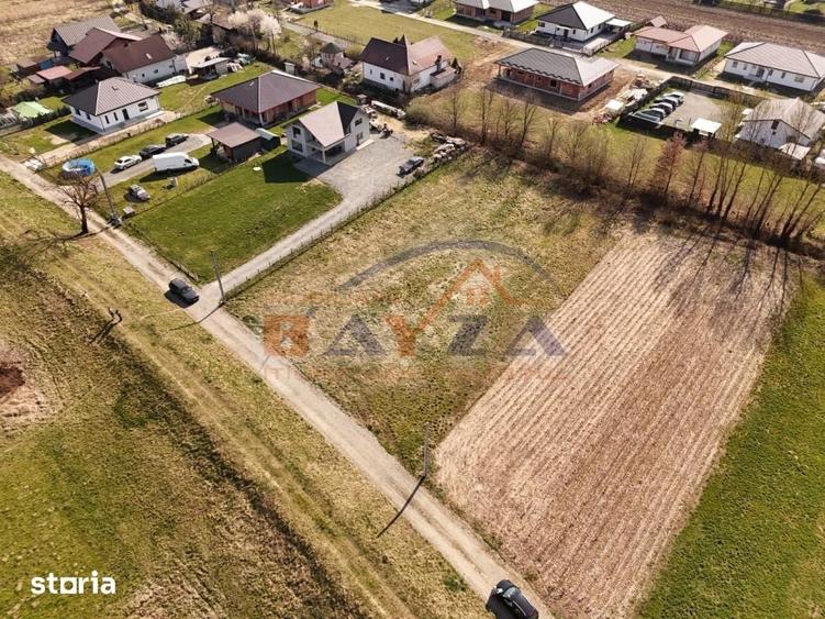 Teren de 1485 mp, în Coltău