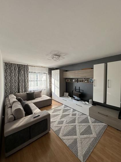 Apartament 2 camere 60 mp Decomandat O7 64 28 529O - 1