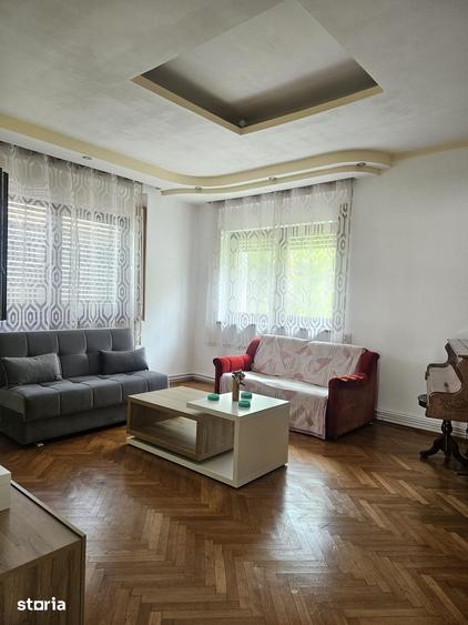 Casă cu 3 camere cu Teren 600 Mp în Trei Stejari