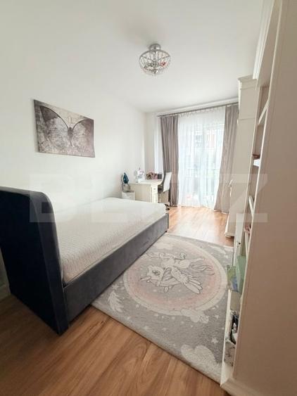 Apartament cu 2 camere semidecomandat, mobilat în Bună Ziua