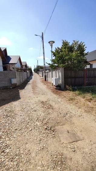 Teren de 1000 mp, în Geamăna