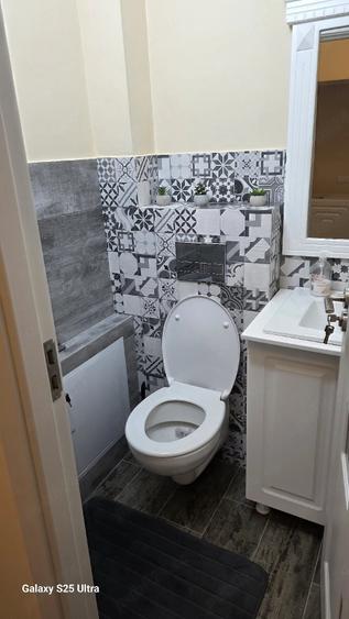 Apartament cu 3 camere decomandat în Horia