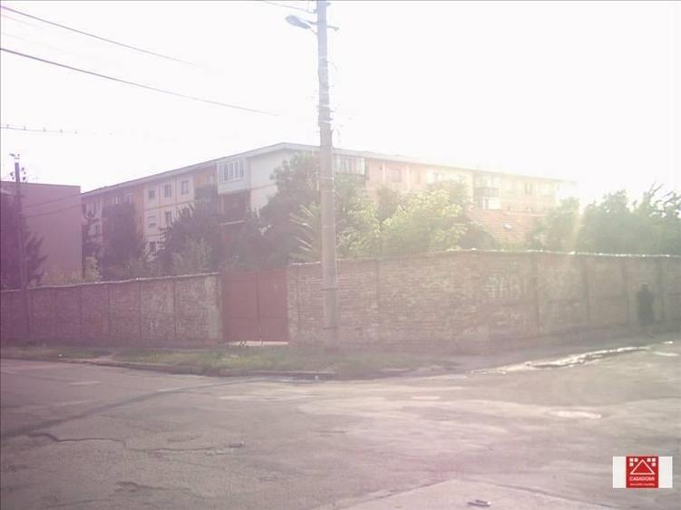 Teren Construcții intravilan de 2100 mp, în Boul Roșu