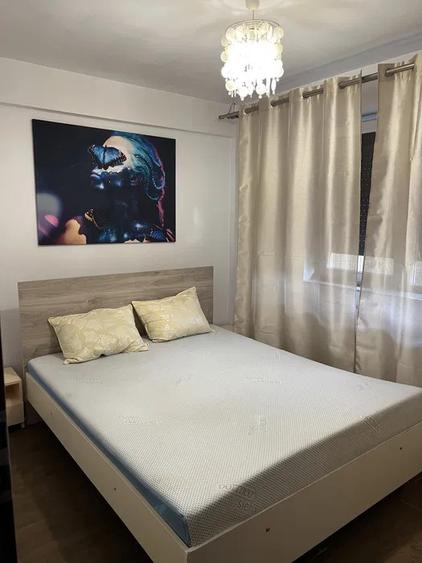 Apartament cu 2 camere semidecomandat în Apărătorii Patriei