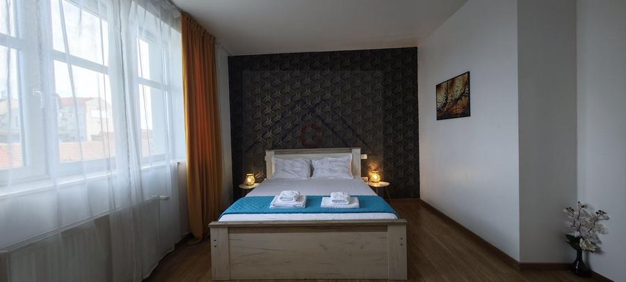 Apartament cu 2 camere nedecomandat, mobilat în Complex Studențesc