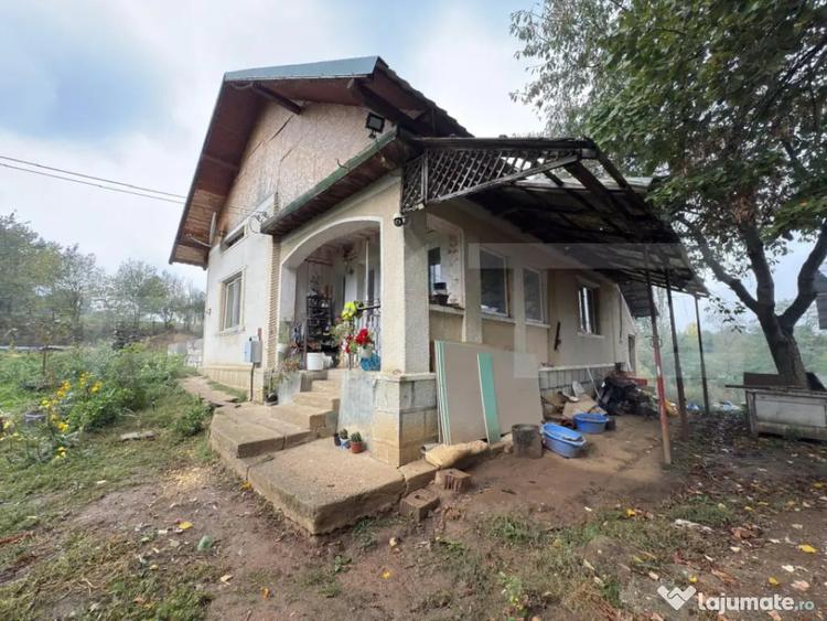 Casa 120 mp, teren 31 arii Medi?a, comuna Viile Satu M - 9