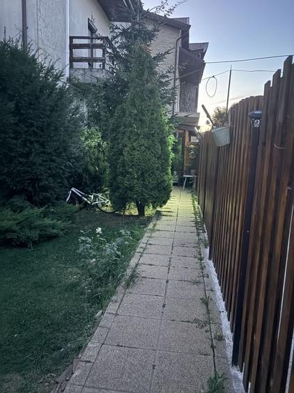 Apartament cu 3 camere decomandat în Postăvari