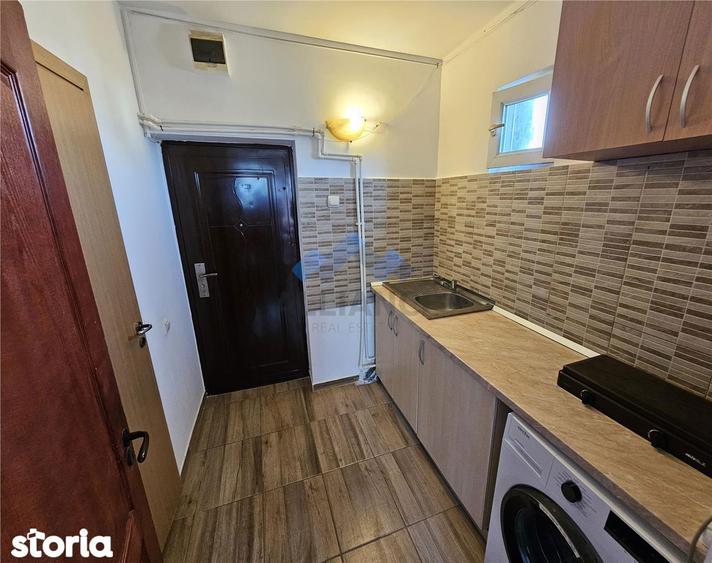 Garsonieră, mobilată în Dacia