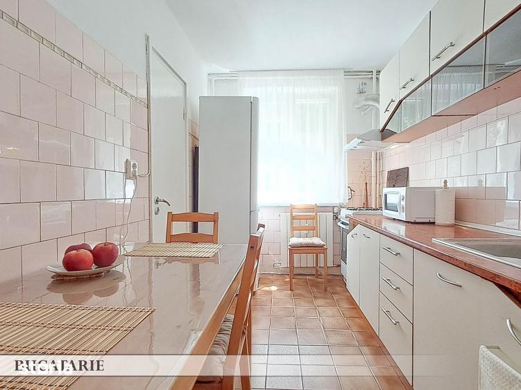 Apartament cu 3 camere decomandat, mobilat în Giurgiului