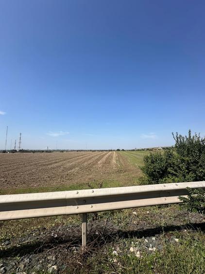 Teren agricol intravilan de 141210 mp, în Agigea