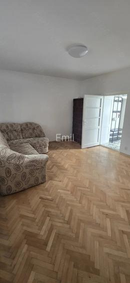 Inchiriez Casa Mosnita Noua