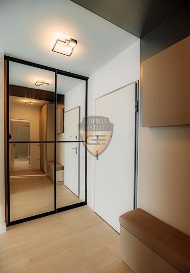 Apartament cu 2 camere decomandat, mobilat în Central