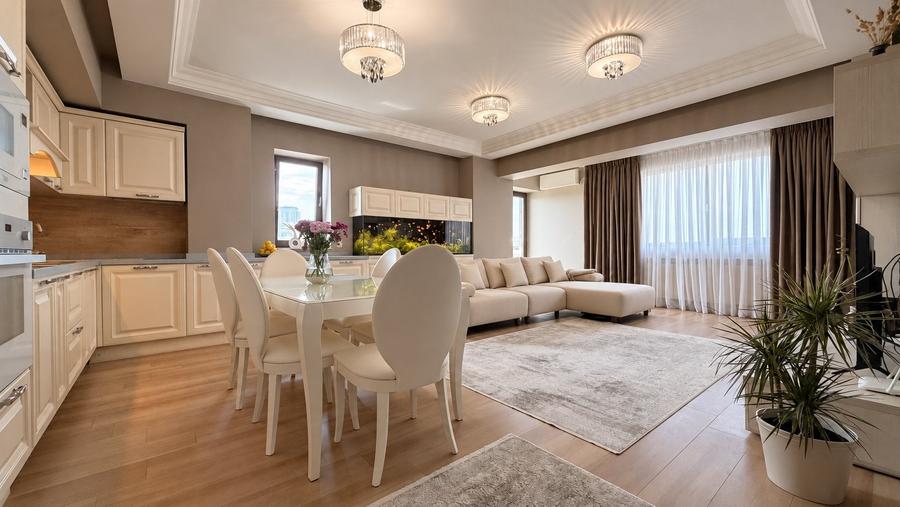 Apartament cu 3 camere decomandat, mobilat în Vitan Mall